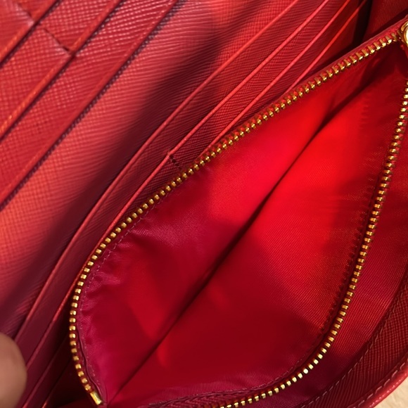 Prada saffiano quilted long wallet hot pink and gold tone hardware w box! EUD - Picture 16 of 16